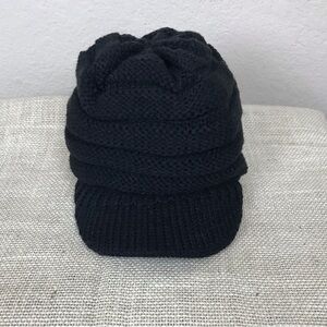 Kollie More NWOT Women’s Brimmed Beanie Cap Hat One Size Stretch